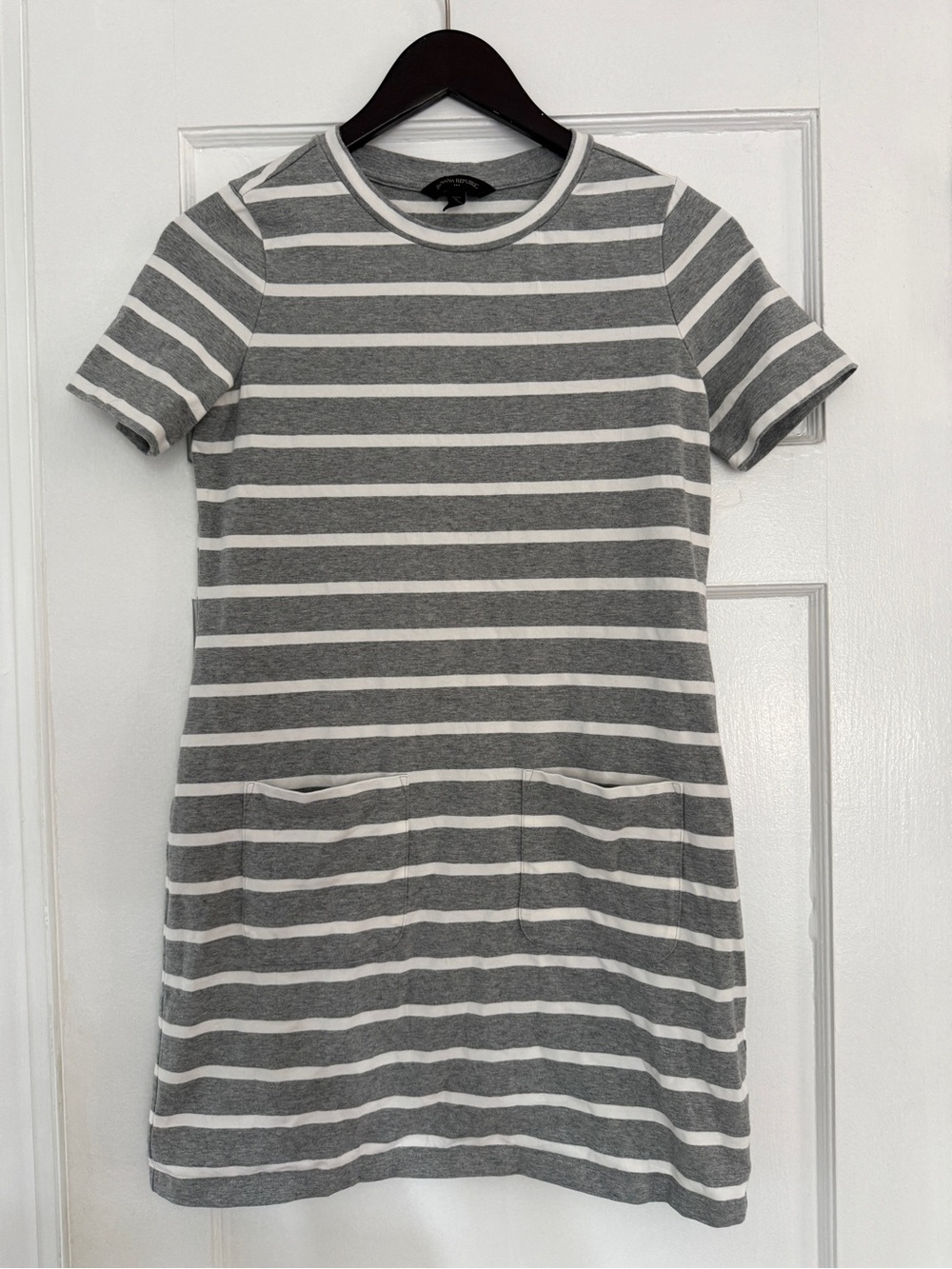 Banana Republic Gray and White Striped Short Sleeve Dress